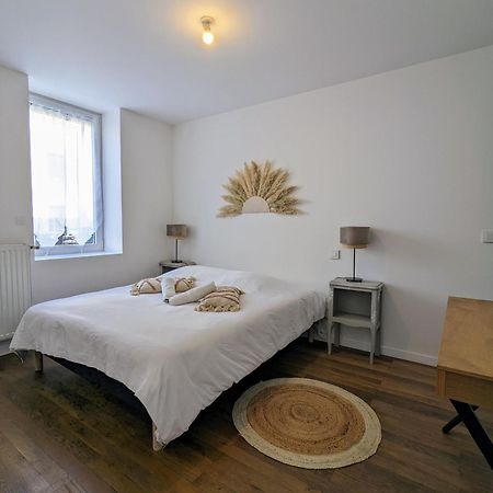 Douceur Roannaise Apartment โรอาน ภายนอก รูปภาพ